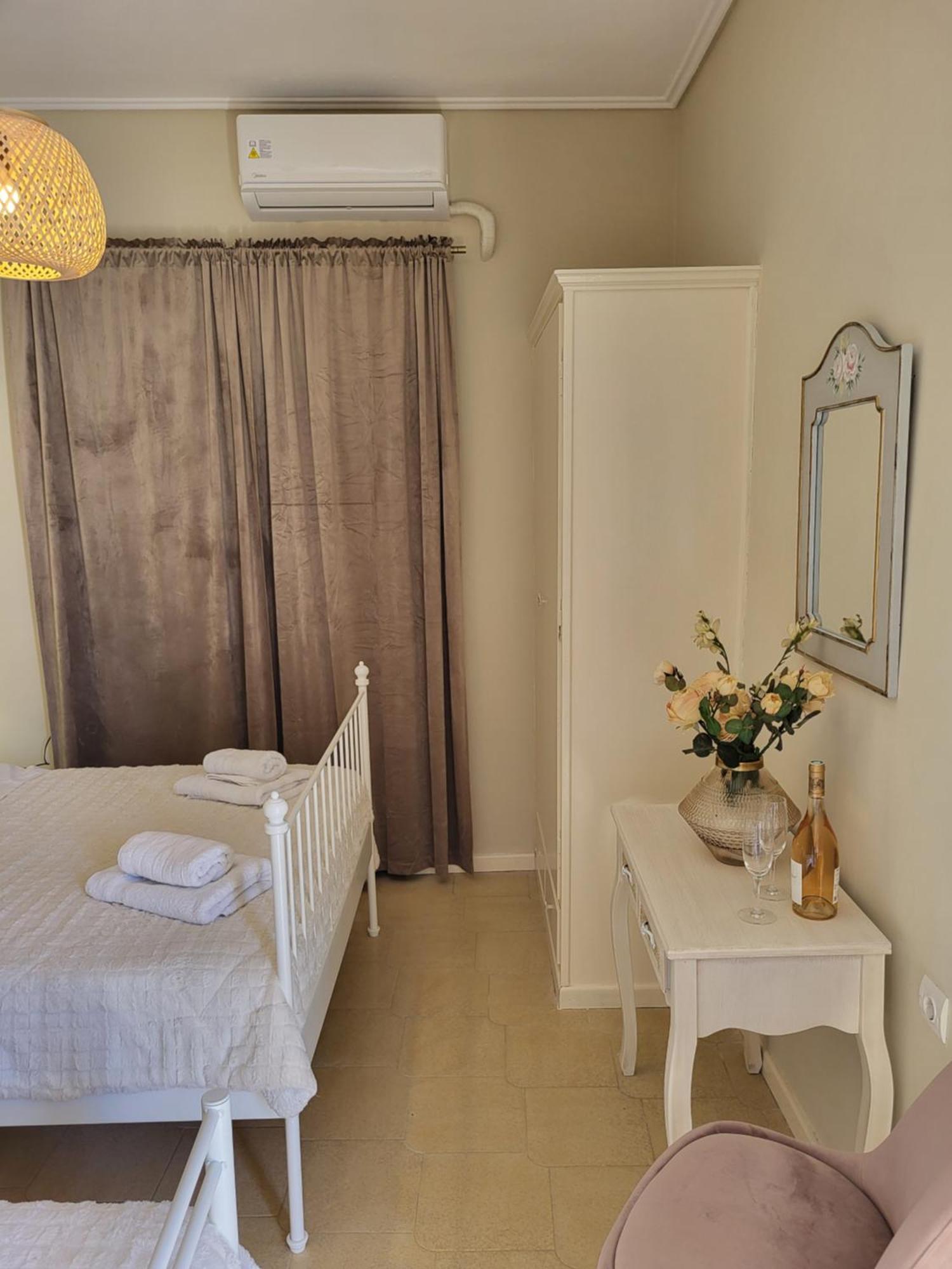 Margarita Rooms Kalamaki  Bagian luar foto